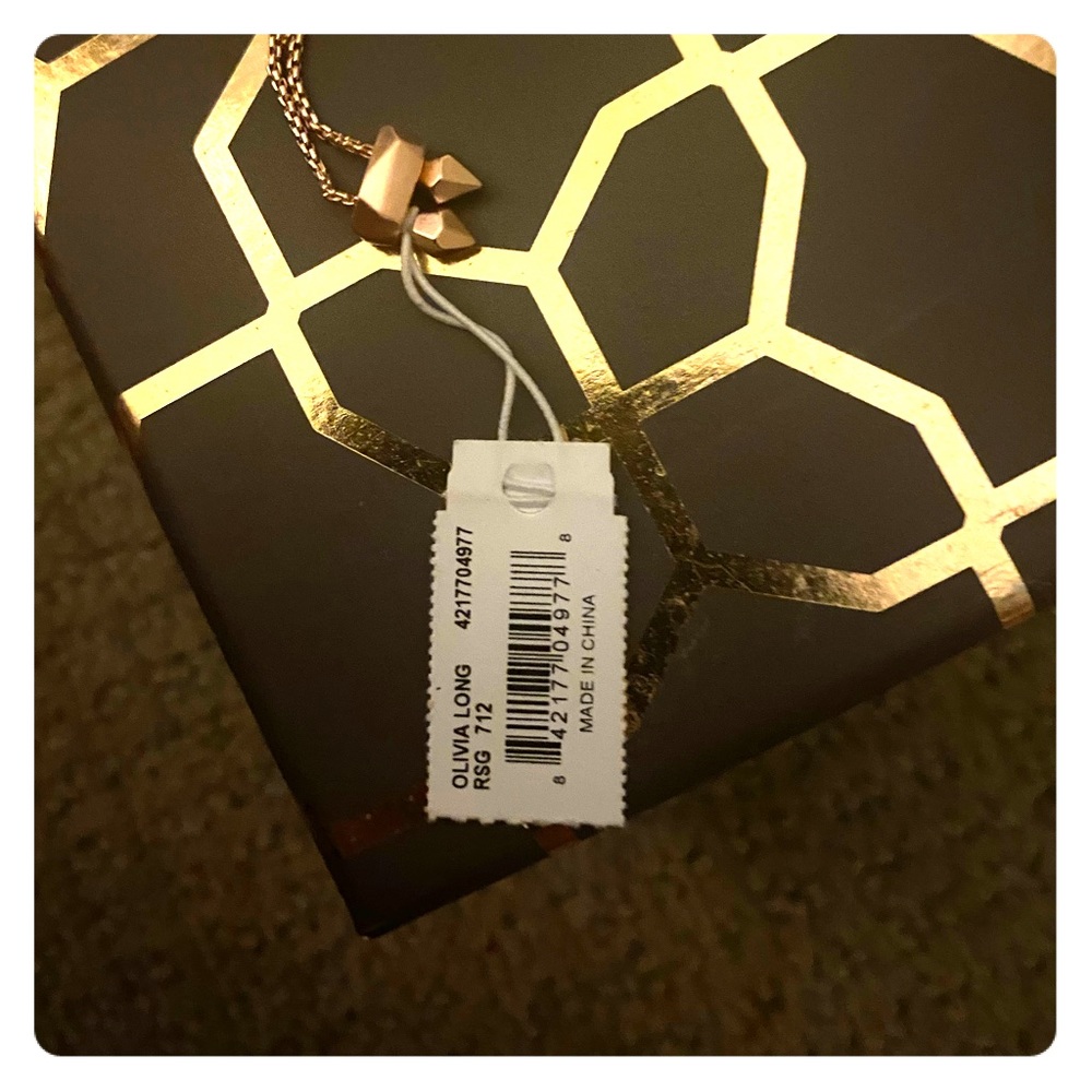 Kendra scott adjustable necklace in rose gold